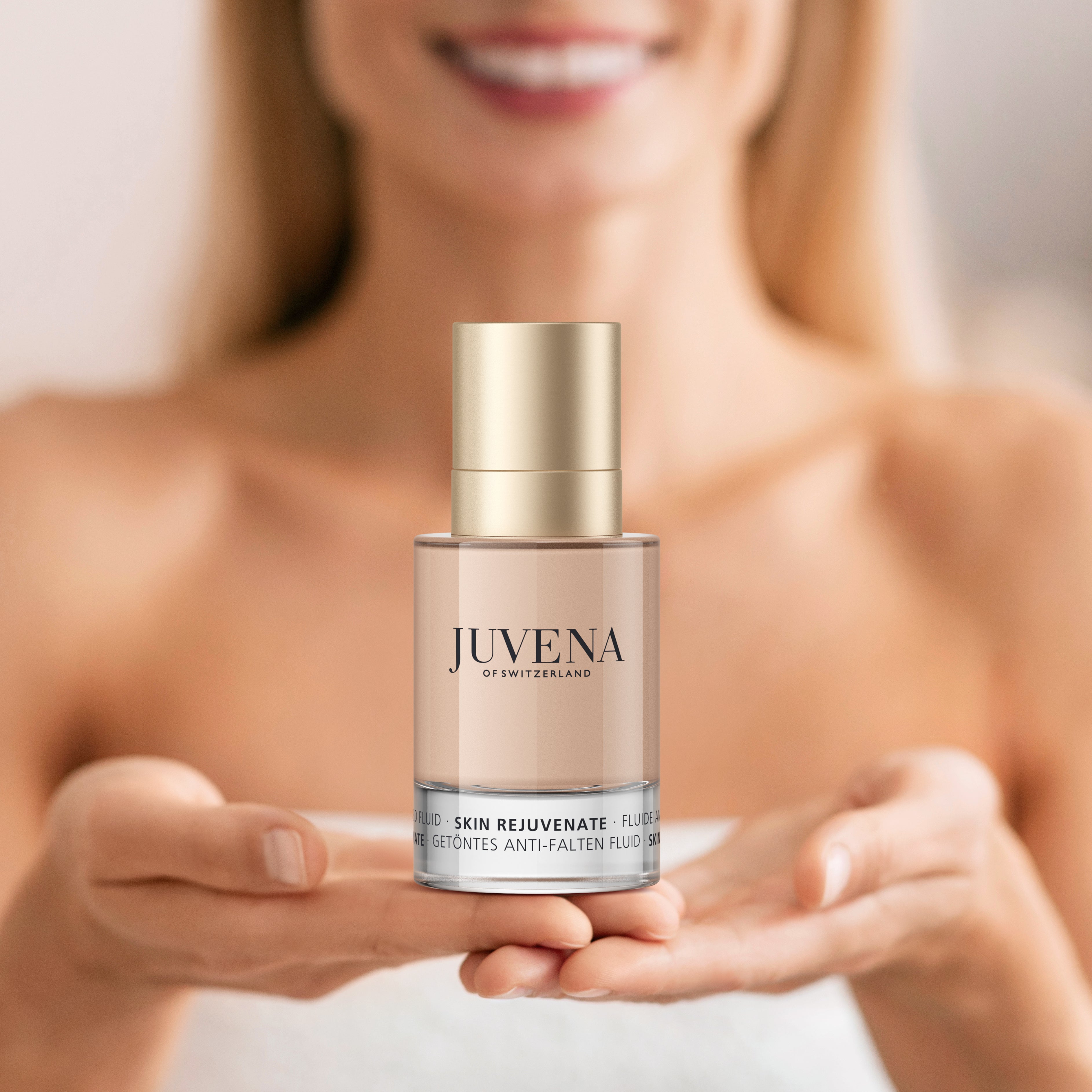 Delining Tinted Fluid Natural Bronze/ Флуид с цвят SPF 10