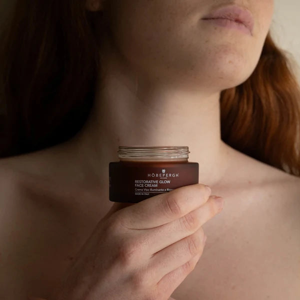 Restorative glow face cream/ Възстановяващ крем за сияйна кожа на лицето