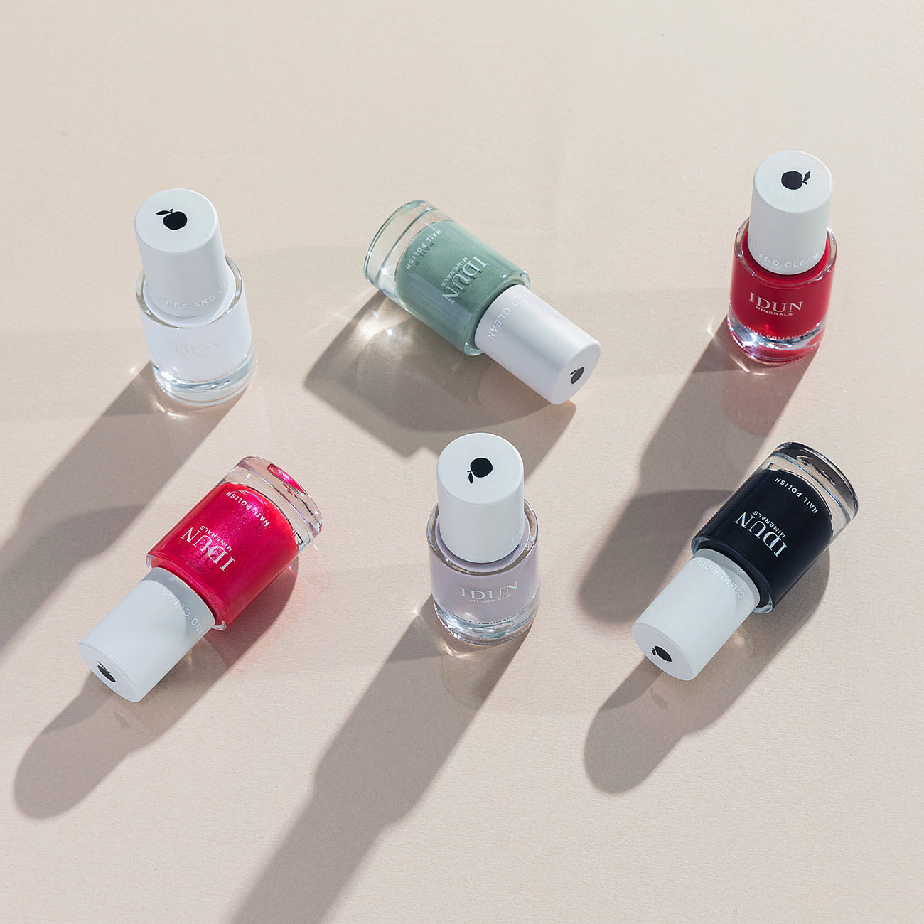 Nail Polish Jade/ Лак за нокти Jade
