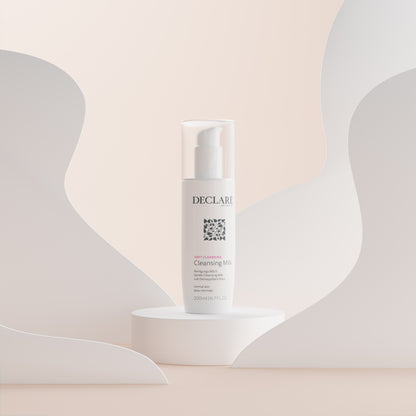 Gentle Cleansing Milk/ Почистващо мляко за лице