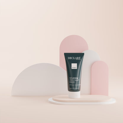DailyEnergy Cleansing Gel/ МEN Почистващ и енергизиращ гел за лице